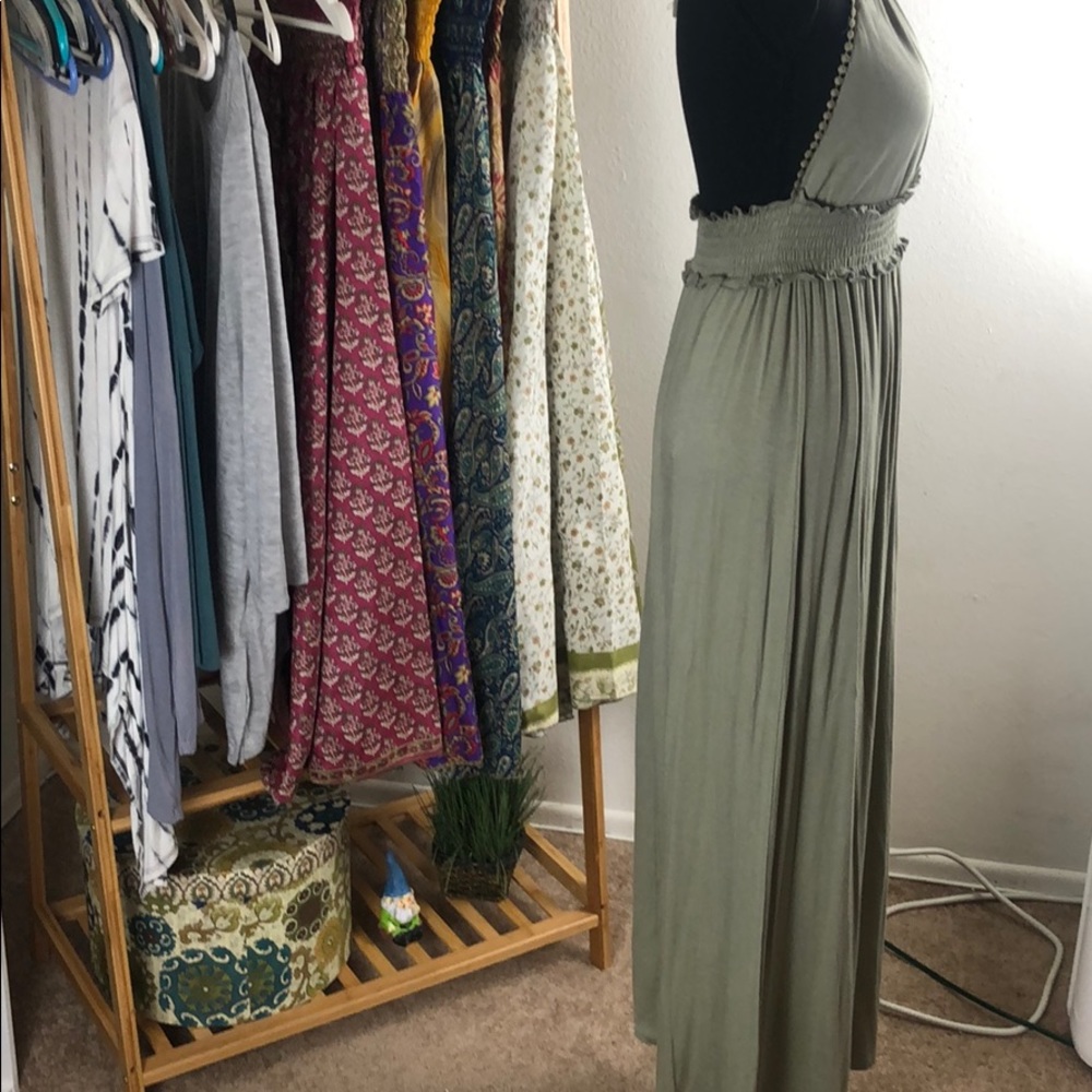 Halter maxi dress - Picture 5 of 10